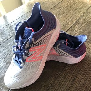 Women’s New Balance Beacon running shoe size 9.5